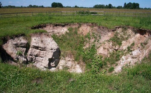Sachtinio tipo smegduobe Geologu duobe.jpg